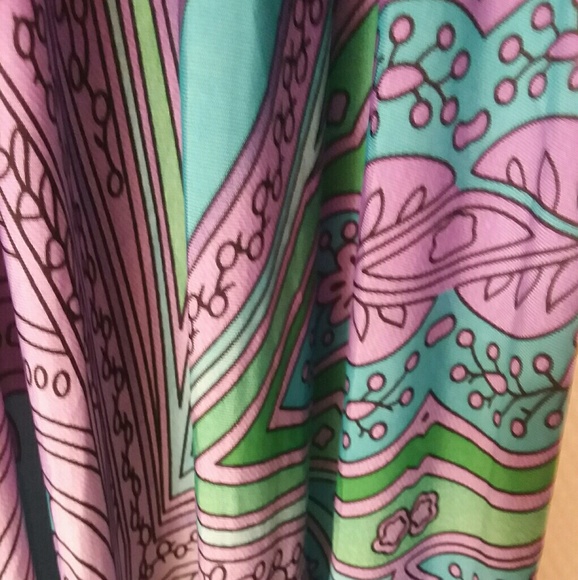 1970s style Maxi Halter Dress with twisted back detail - Picture 3 of 5